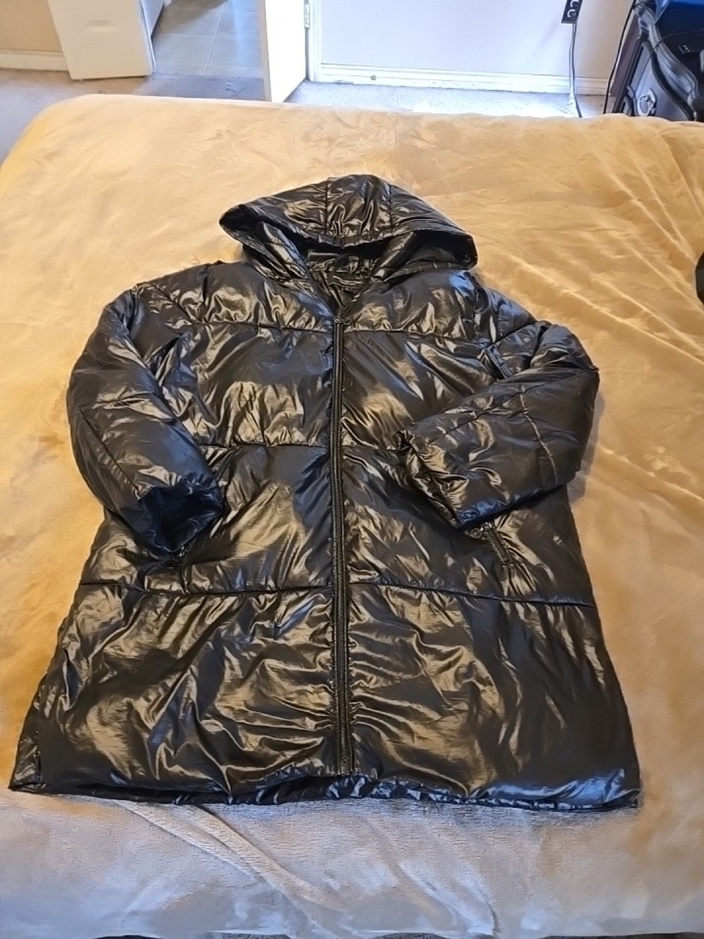 Andrew Marc Glossy Black Quilted Hooded Puffer Coat